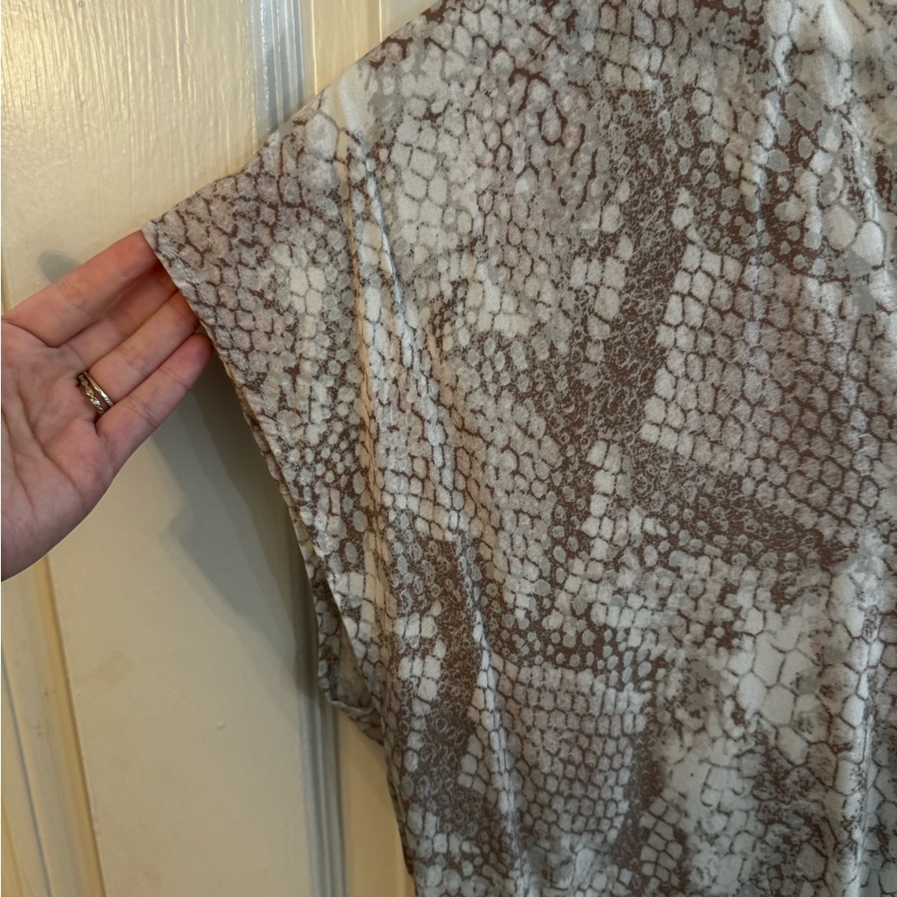 Karlie Snakeskin Print Top Gray / Large - image 5